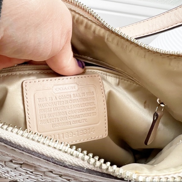 Coach Kristin Woven Light Pink Leather Hobo Bag Zip - Picture 7 of 8